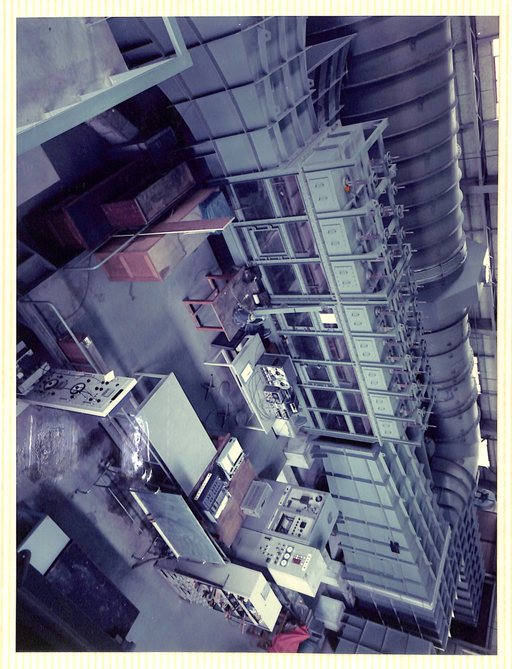 北海道大学百周年工学部公開記念行事 写真展1(1974年) (大型低速還流型風洞(機械工学科))