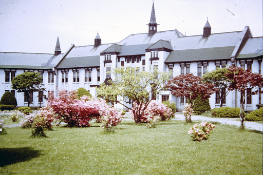 白堊館 (創基80年　工学部2)