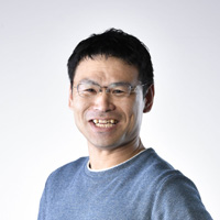 富田 健太郎