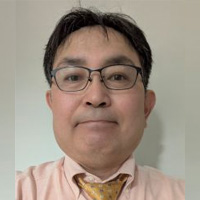 山内 有二