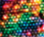 図1　金のカメレオンメタルの光学顕微鏡像（穴の直径は数百nm）