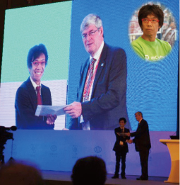 Yalin賞授賞式の様子（2013年9月10日、中国・成都で行われたIAHR世界大会にて）