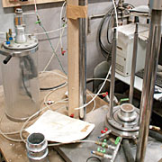 Test apparatus for frost heaving evaluation