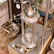 Triaxial compression test apparatus