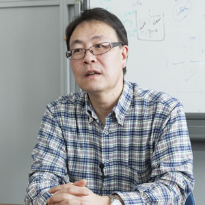 教授 広吉 直樹